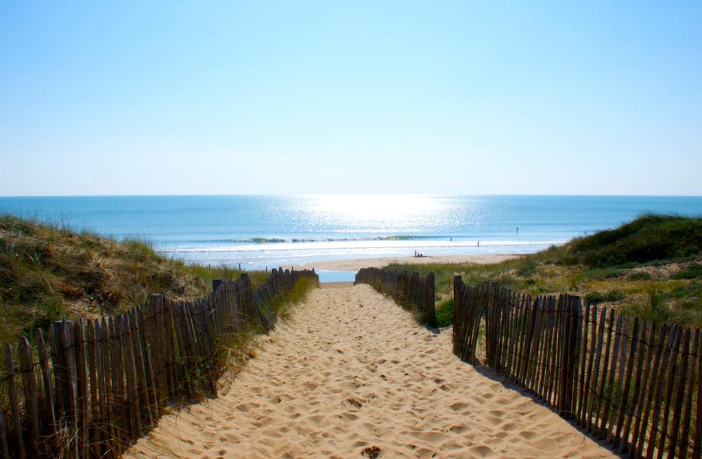 Camping Le Clos Des Pins Longeville-sur-Mer Buitenkant foto